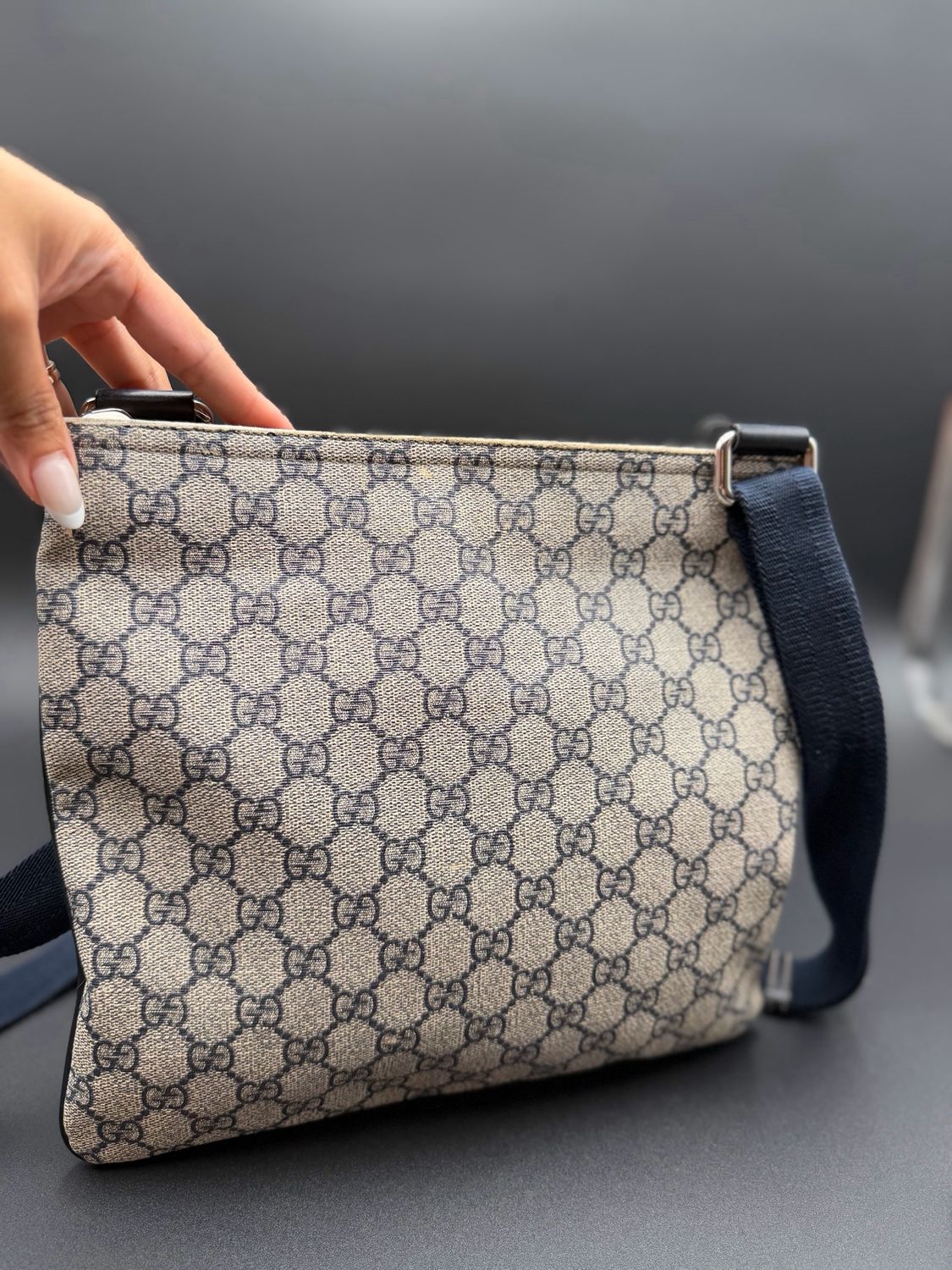 Gucci Flat Messenger Supreme Crossbody Sling