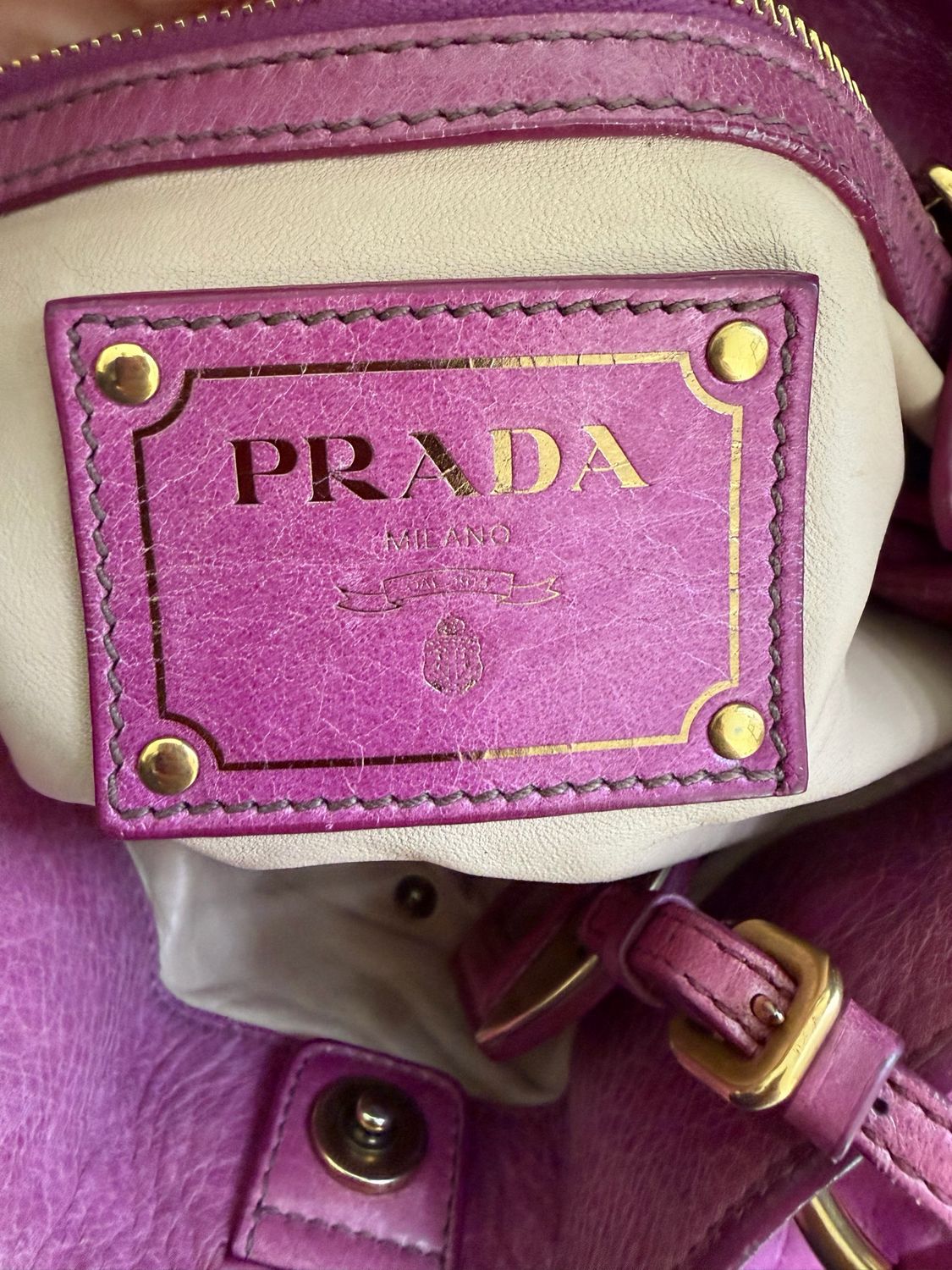 Prada Vitello Shine Convertible Messenger Crossbody Sling