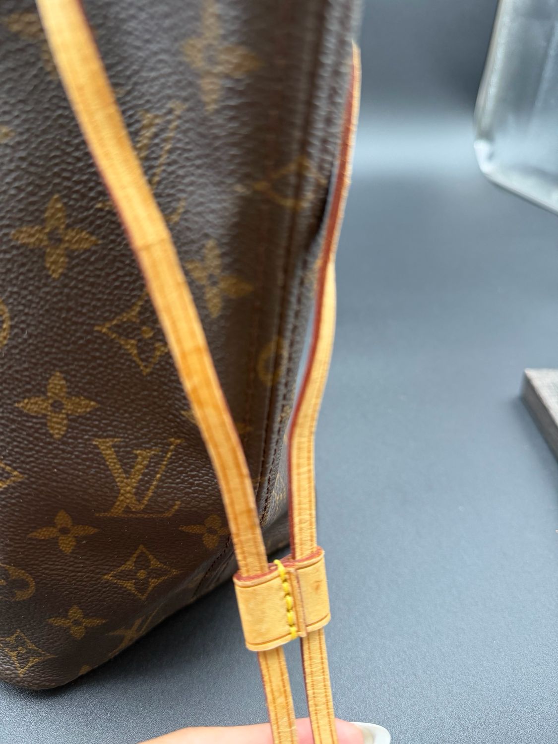 Louis Vuitton Monogram Neverfull Mm Tote Shoulder