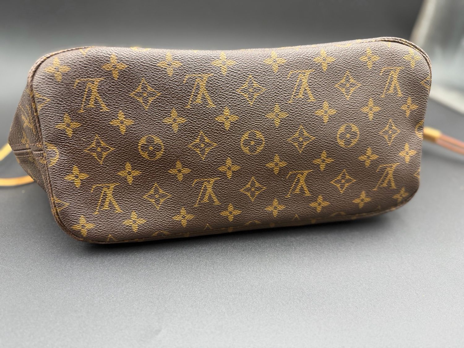 Louis Vuitton Monogram Neverfull Mm Tote Shoulder