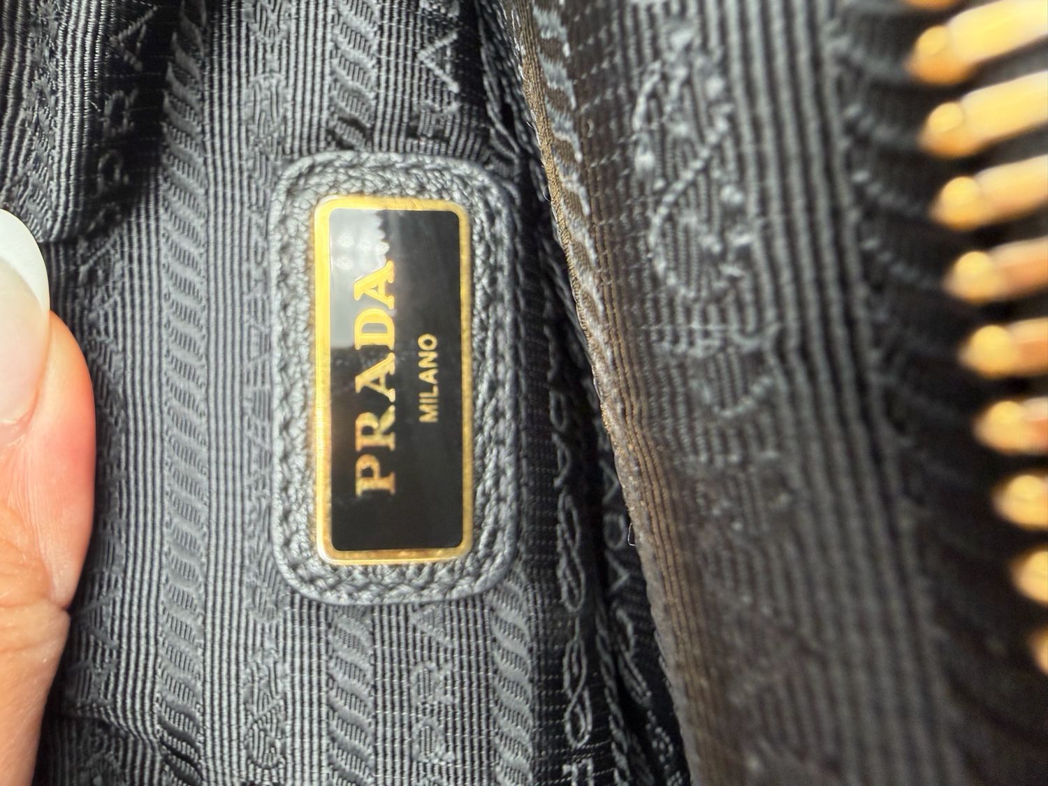 Prada Vitello Daino Camera Bag Black Nero Double Zipper Crossbody Messenger