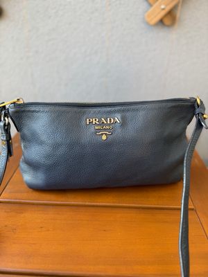 Prada Vitello Daino Messenger Zipper Crossbody Sling