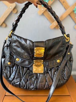 Miumiu Nappa Coffer Matelasse Hobo Sling Messenger