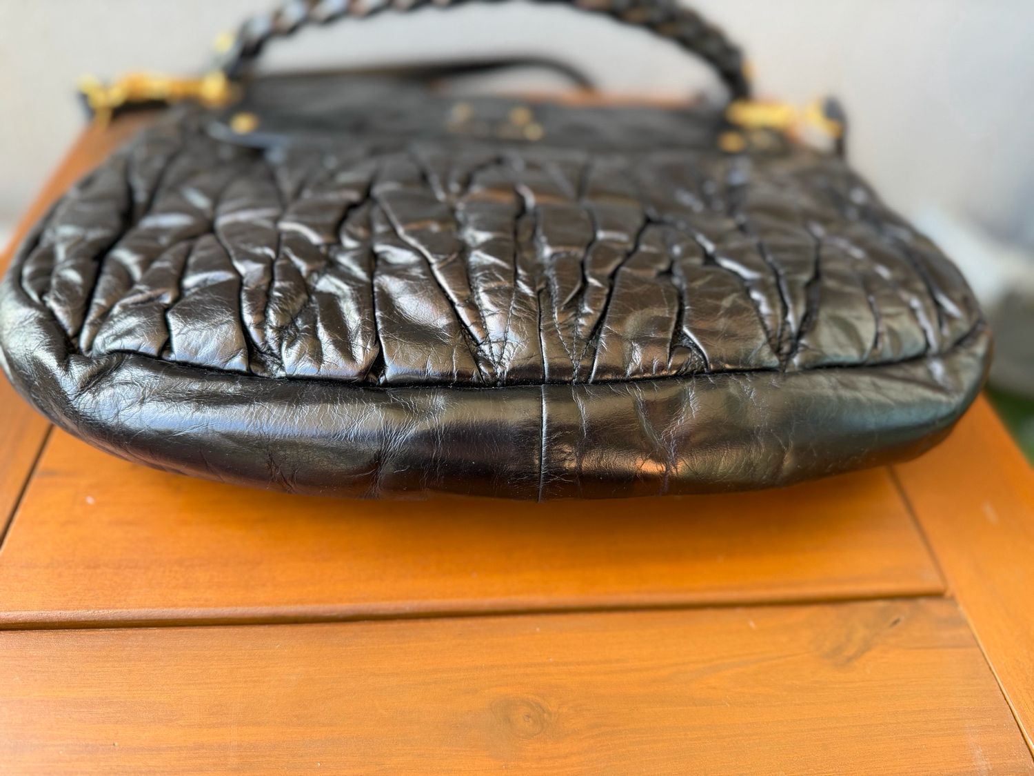Miumiu Nappa Coffer Matelasse Hobo Sling Messenger