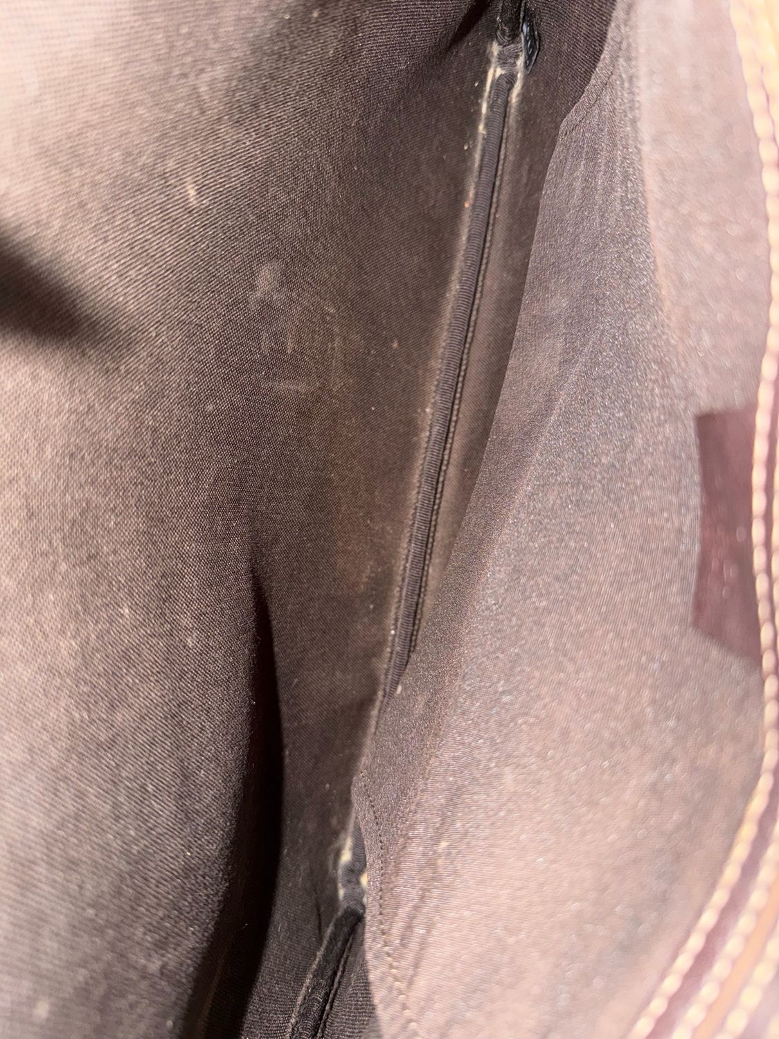 Gucci Monogram Supreme Flat Messenger Large