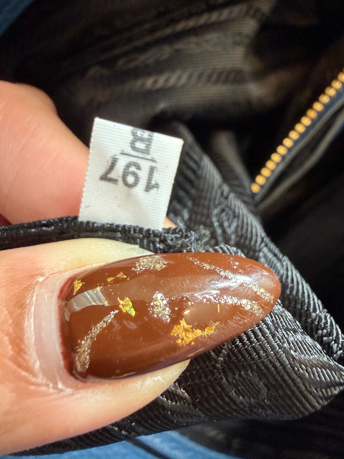 Prada Vitello Daino Shopper Convertible Messenger Crossbody Sling