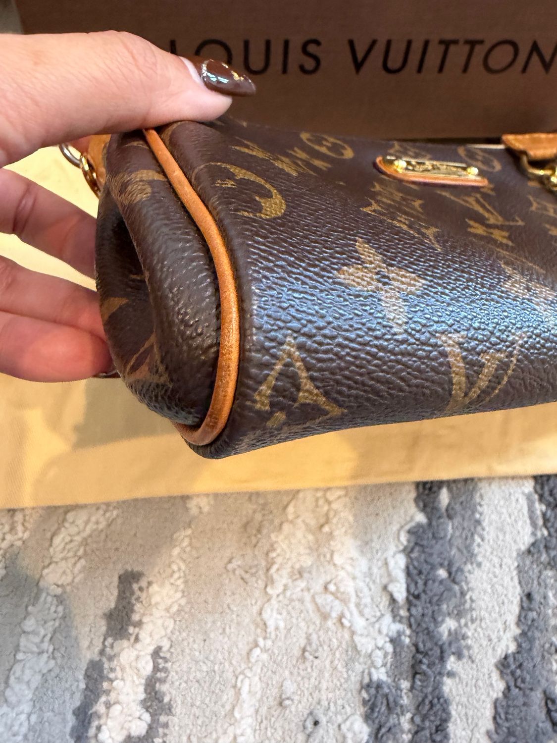 Louis Vuitton Monogram Eva Clutch Crossbody Messenger 