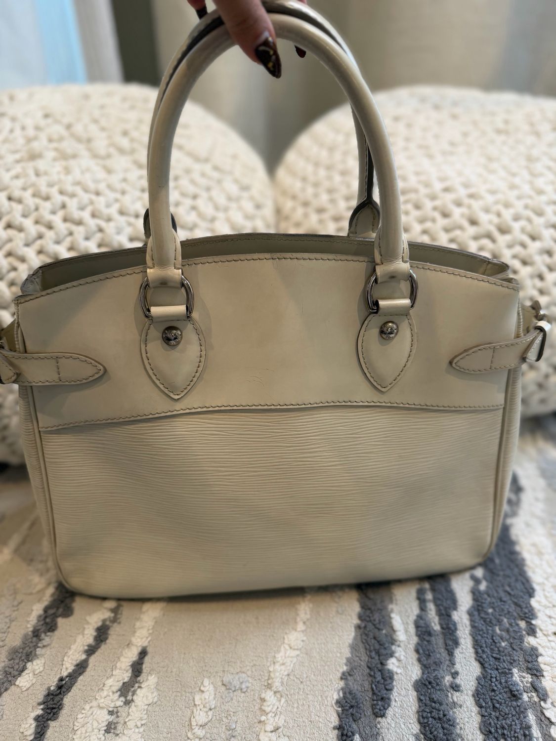 Louis Vuitton Passy Pm Top Handle White