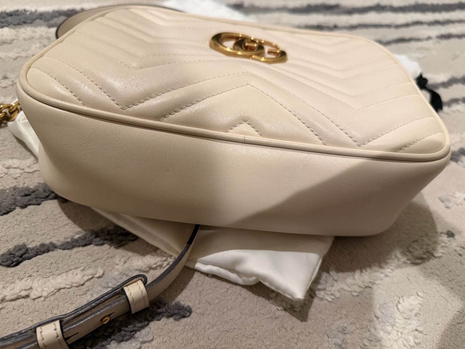 Gucci Marmont Small Crossbody Messenger