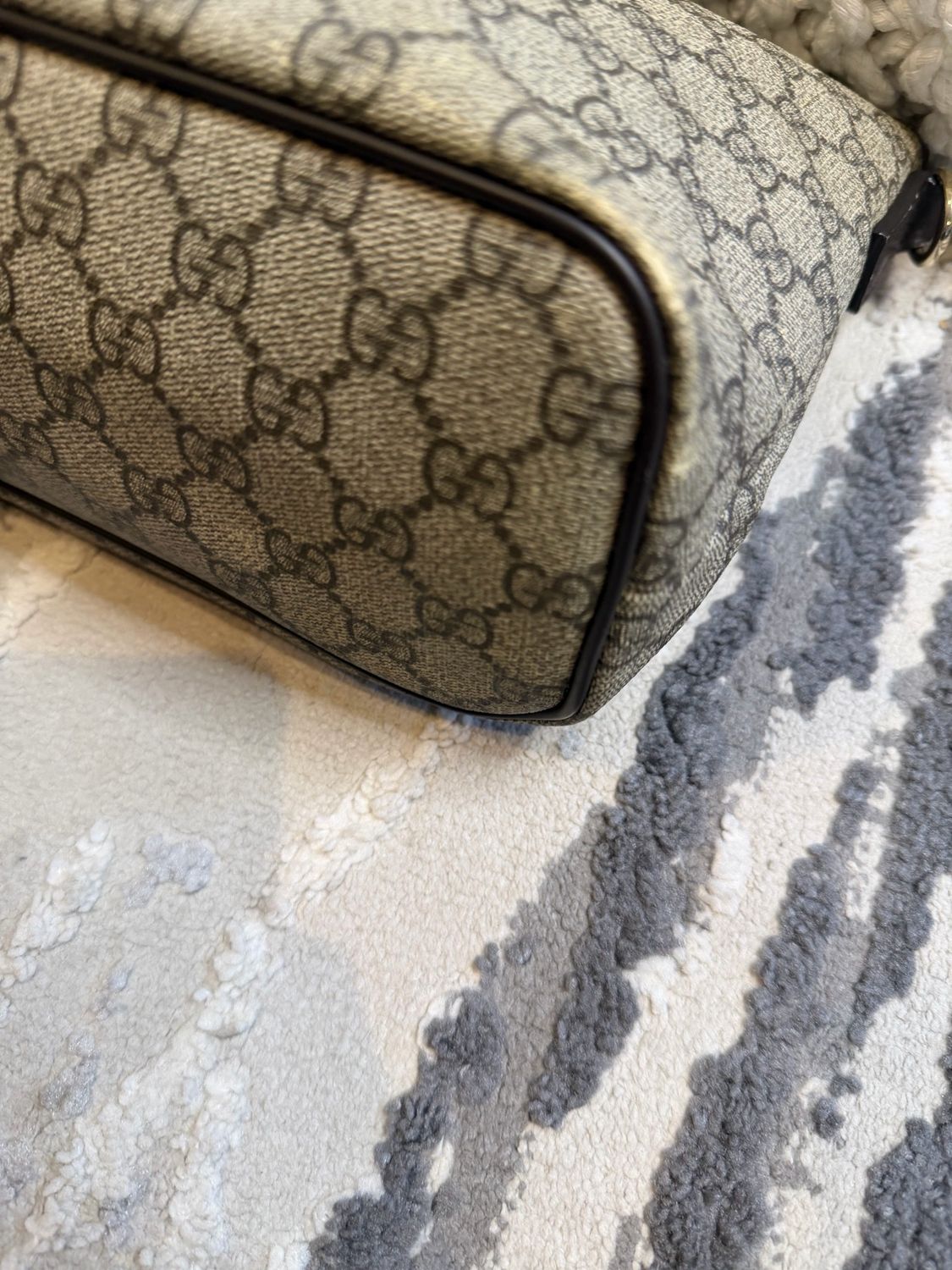 Gucci Monogram Supreme Crossbody Messenger Tote