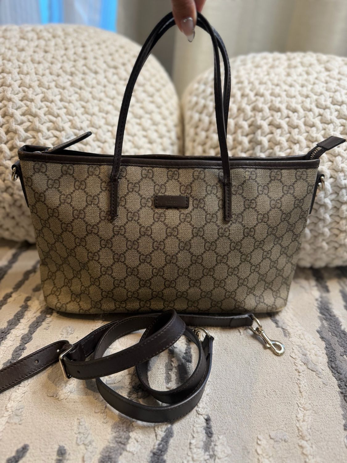 Gucci Monogram Supreme Crossbody Messenger Tote