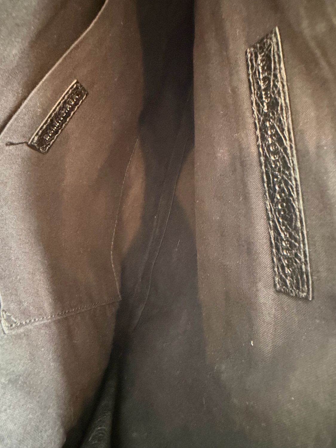 Balenciaga City Clutch Zip Around Black 