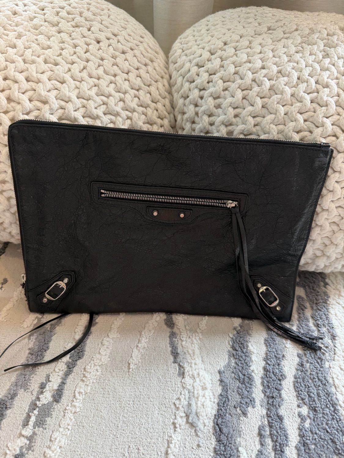 Balenciaga City Clutch Zip Around Black 