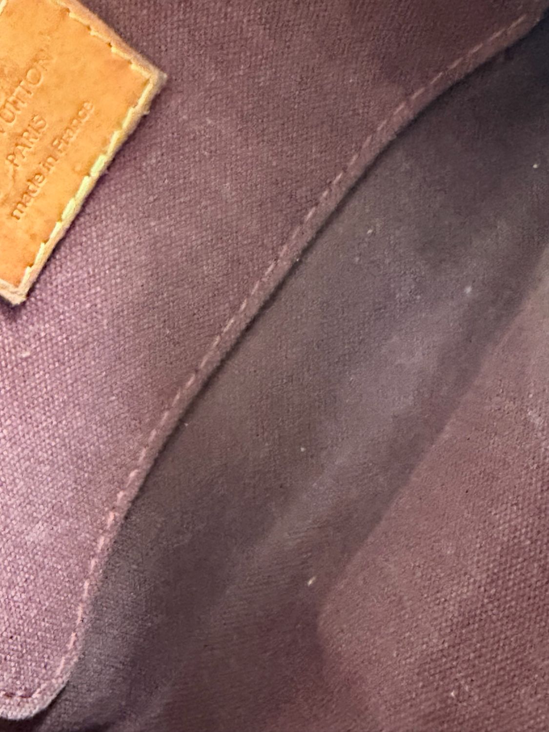 Louis Vuitton Monogram Favorite Pm Crossbody Messenger