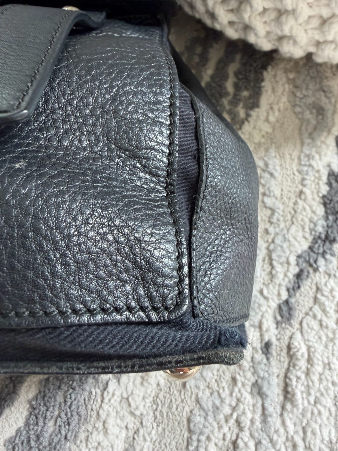 Yves Saint Laurent Muse Two Messenger Crossbody Sling