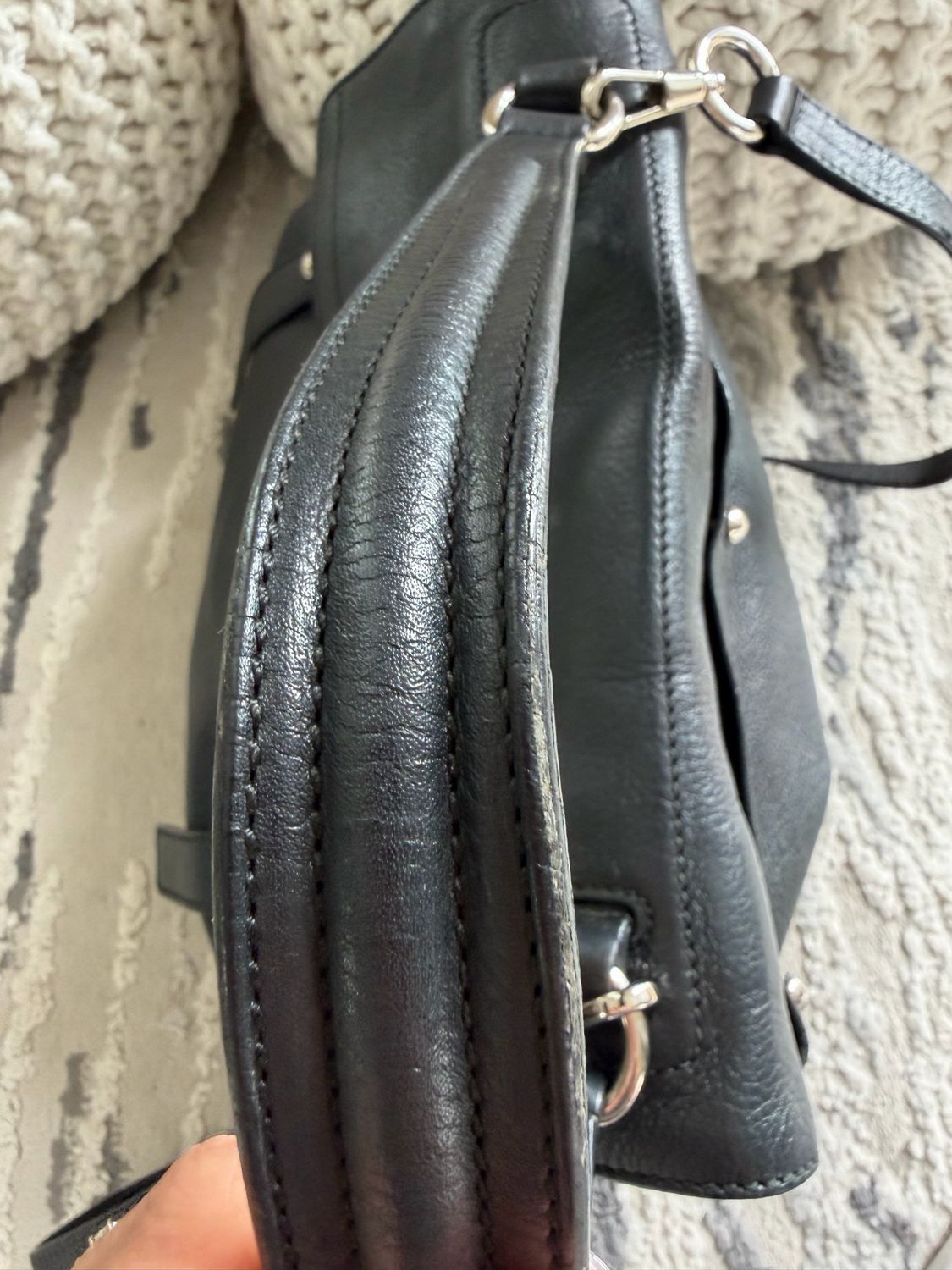 Yves Saint Laurent Muse Two Messenger Crossbody Sling