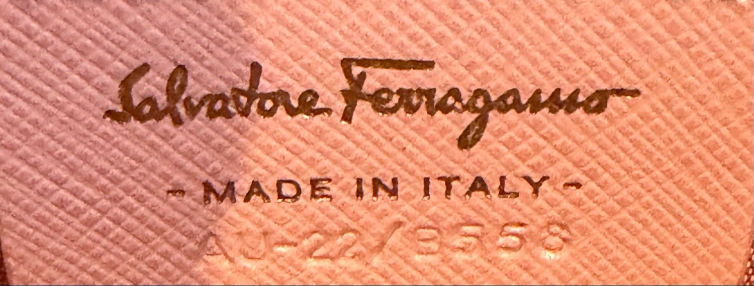 Salvatorre Ferragamo Vara Bow Messenger Crossbody 