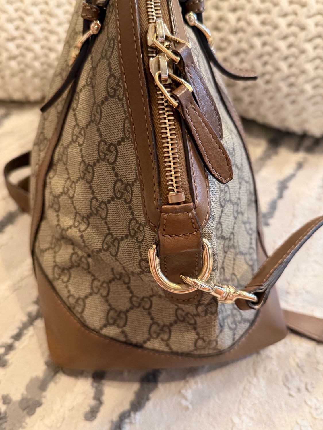 Gucci Monogram Supreme Tote Dome Crossbody Messenger