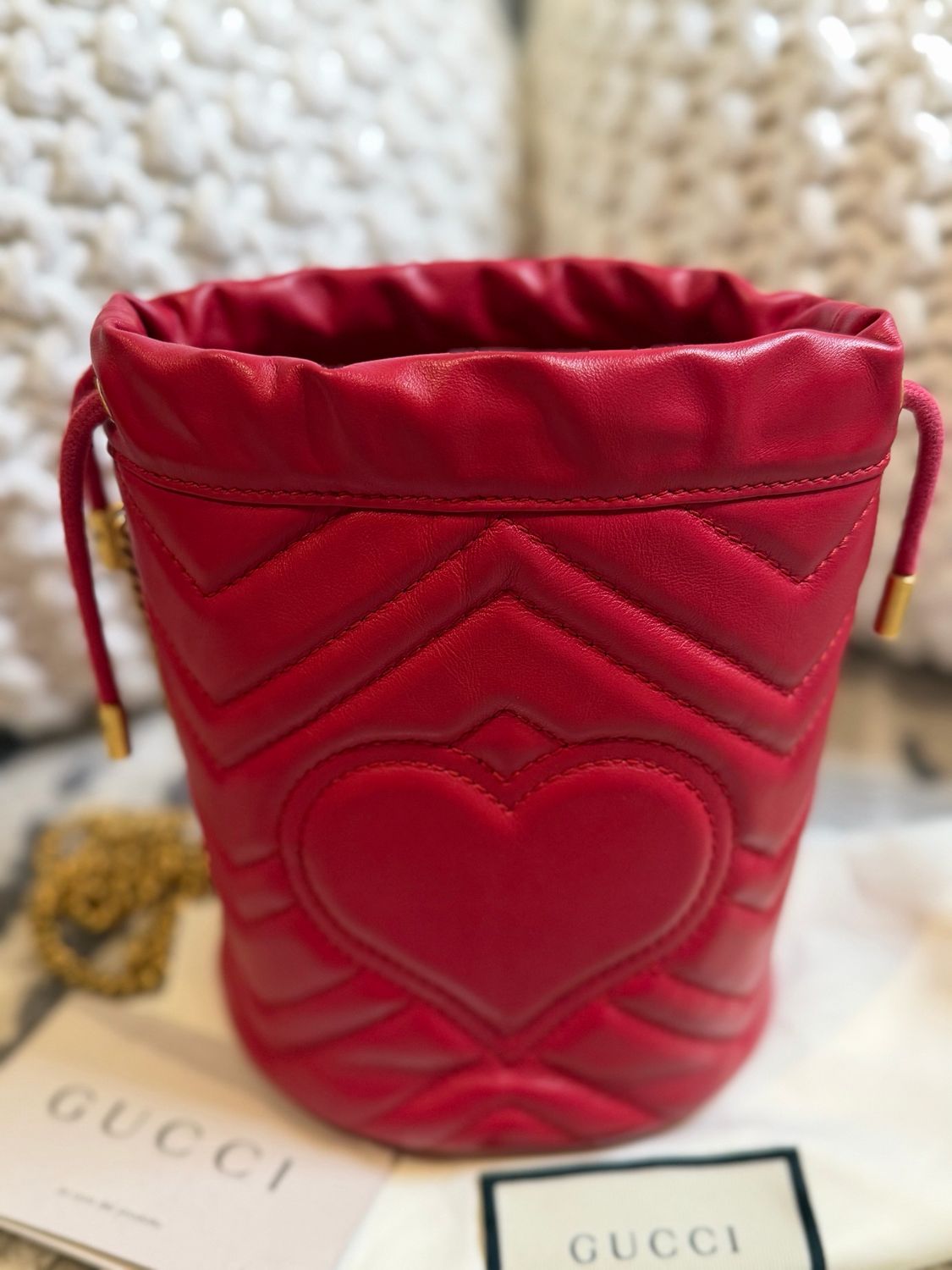 Gucci Marmont Matelasse Mini Bucket Crossbody Messenger Red
