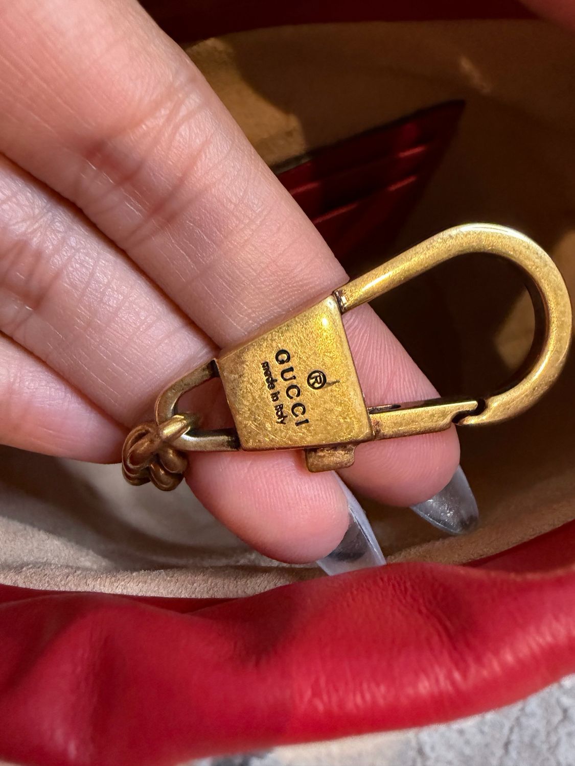 Gucci Marmont Matelasse Mini Bucket Crossbody Messenger Red