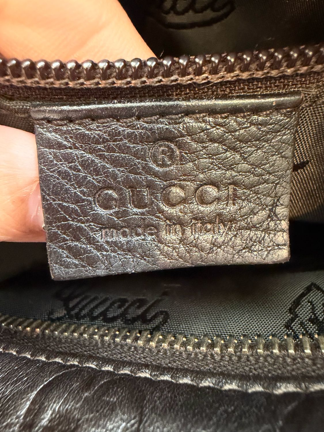 Gucci Flat Zipper Guccissima Leather Crossbody Small Messenger