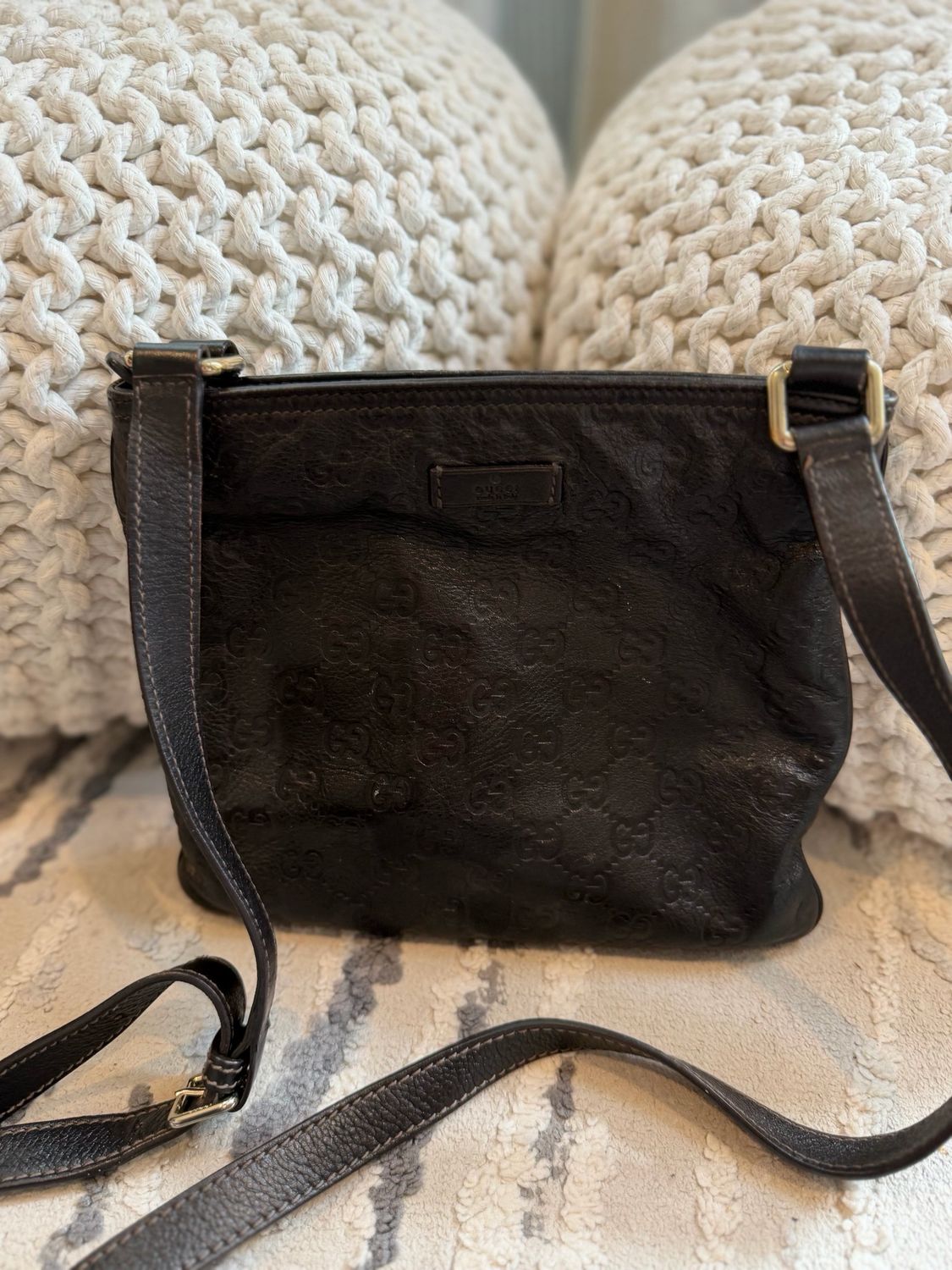 Gucci Flat Zipper Guccissima Leather Crossbody Small Messenger