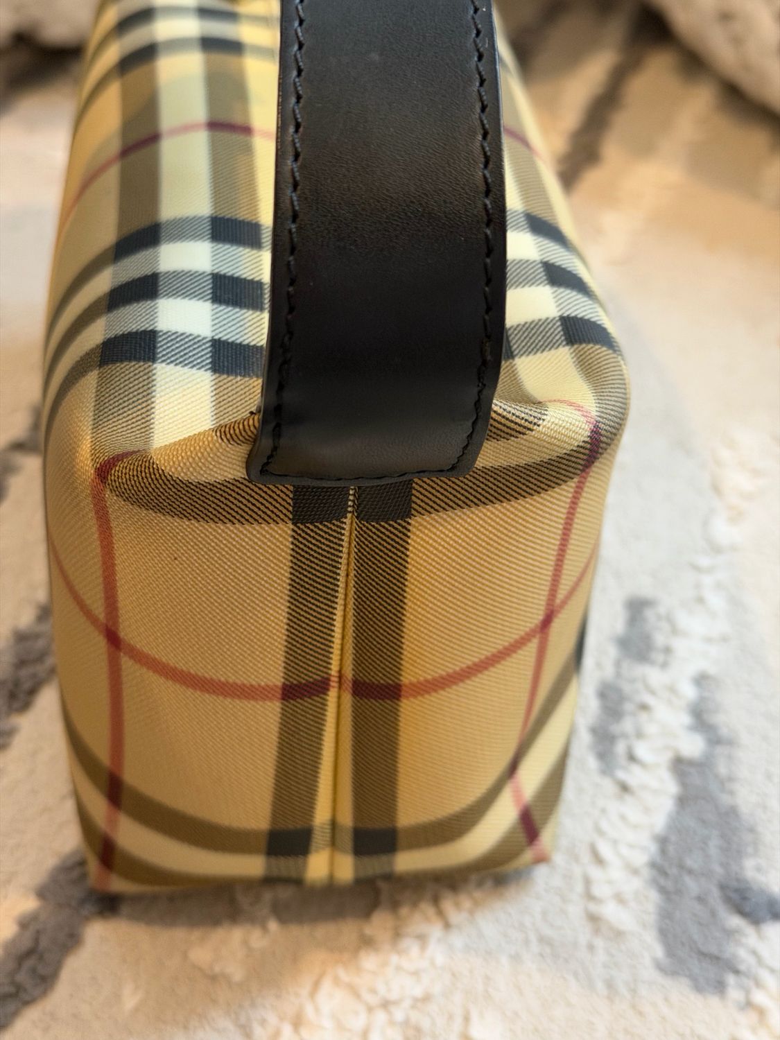 Burberry Nova Check Mini Pochette