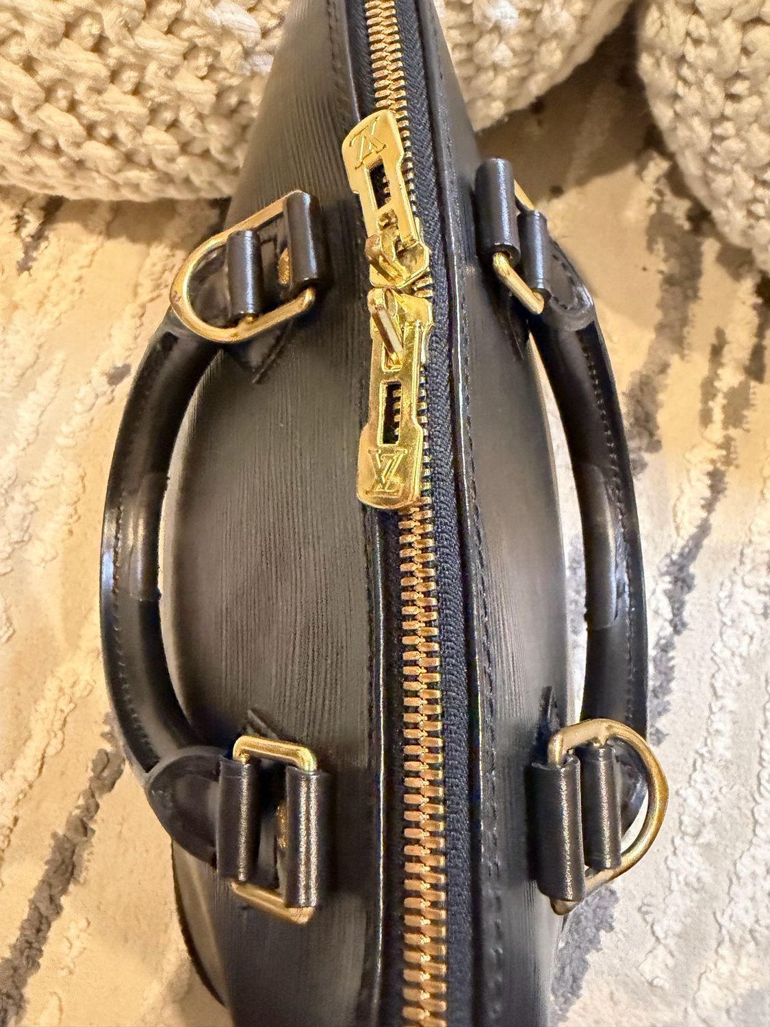 Louis Vuitton Epi Alma Pm Top Handle Tote