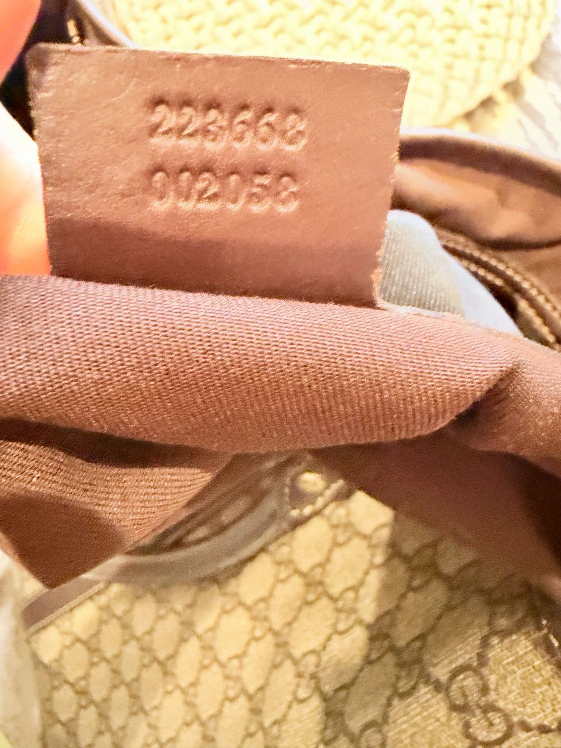 Gucci Supreme Monogram Vertical Tote