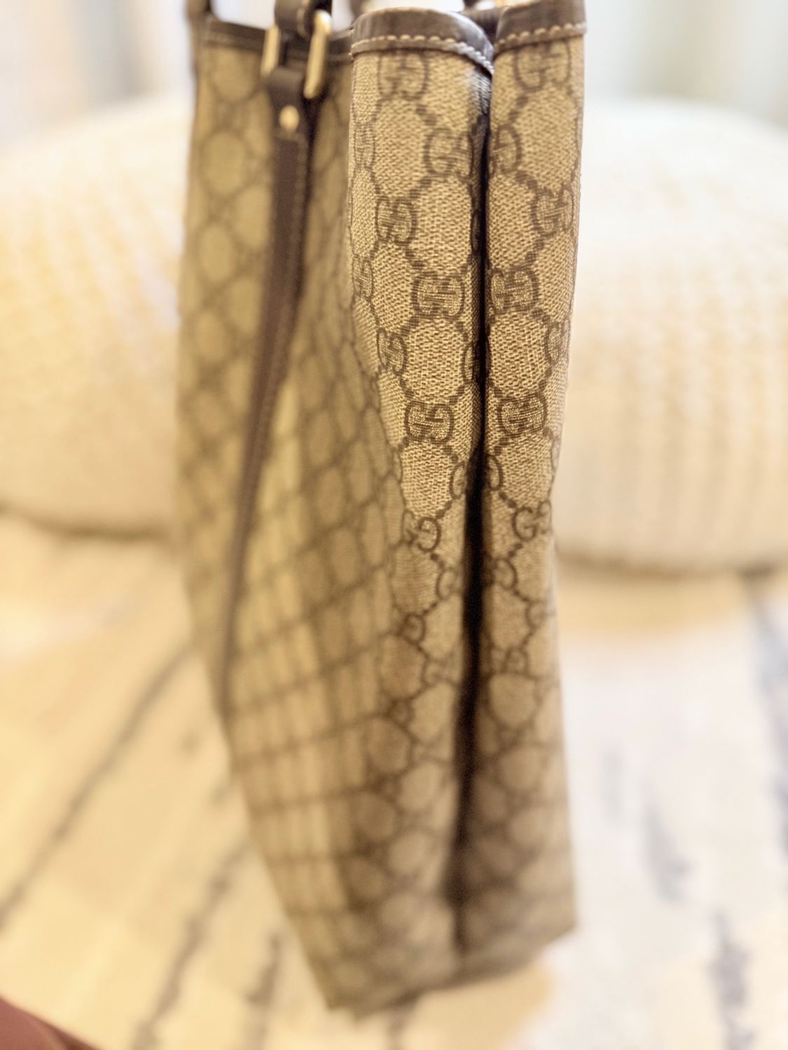 Gucci Supreme Monogram Vertical Tote