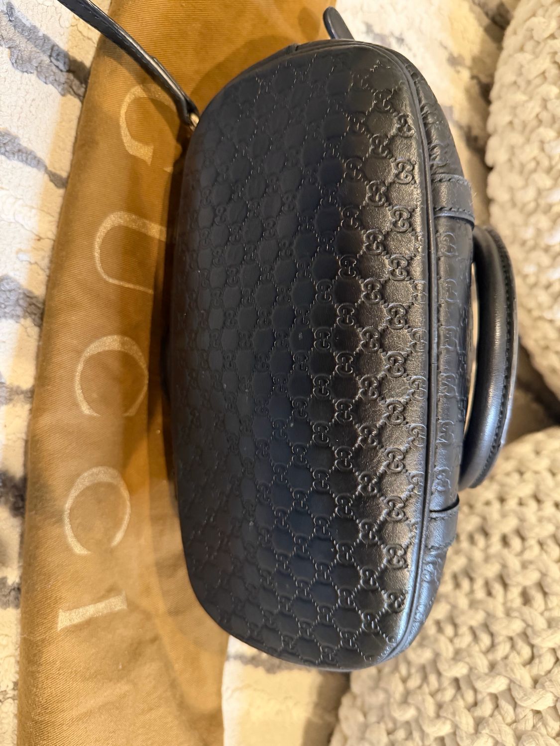 Gucci Microguccissima Leather Black Alma Mini Dome Crossbody Messenger