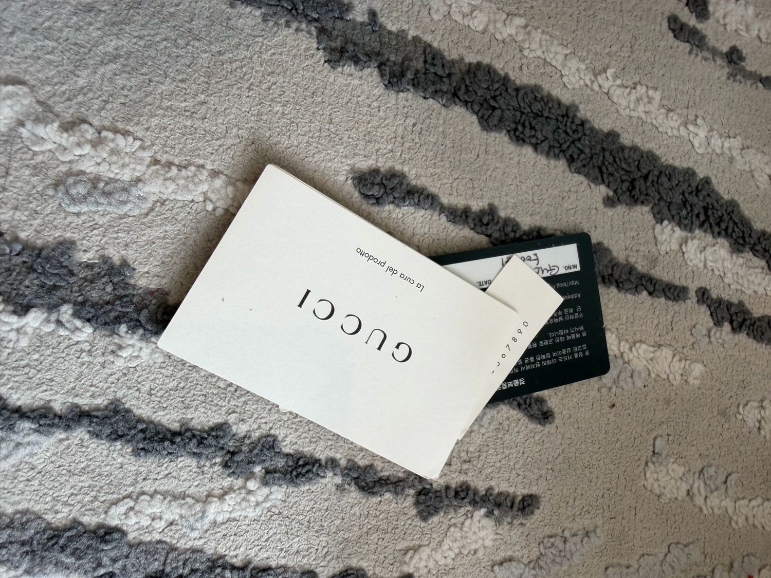 Gucci Clutch Leather Zip Pouch 