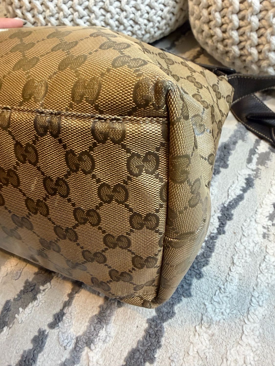 Gucci Supreme Monogram Crystal Flap Messenger Crossbody