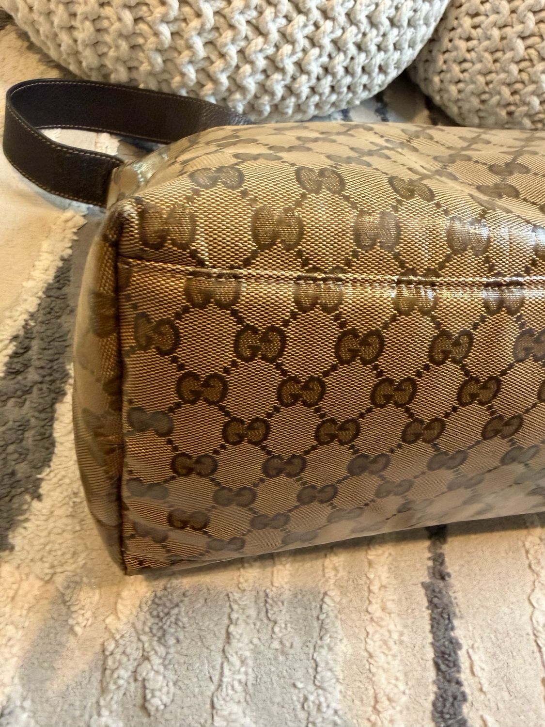Gucci Supreme Monogram Crystal Flap Messenger Crossbody