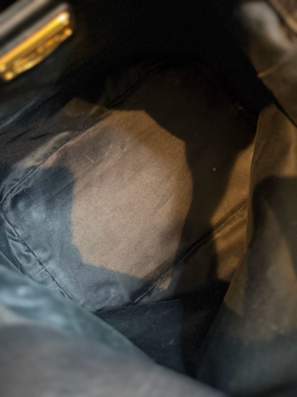 Miu miu Pebbled Leather Lock Bucket Shoulder Hobo Sling Bag