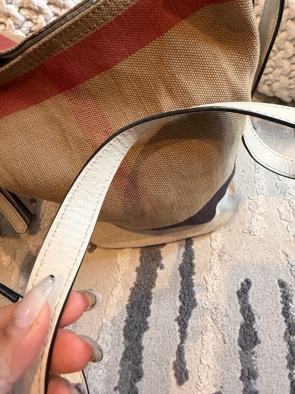 Burberry Ashby Small Bucket Crossbody Messenger