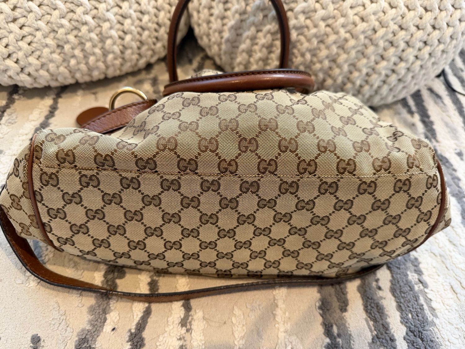 Gucci Sukey Canvas Crossbody Top Handle 