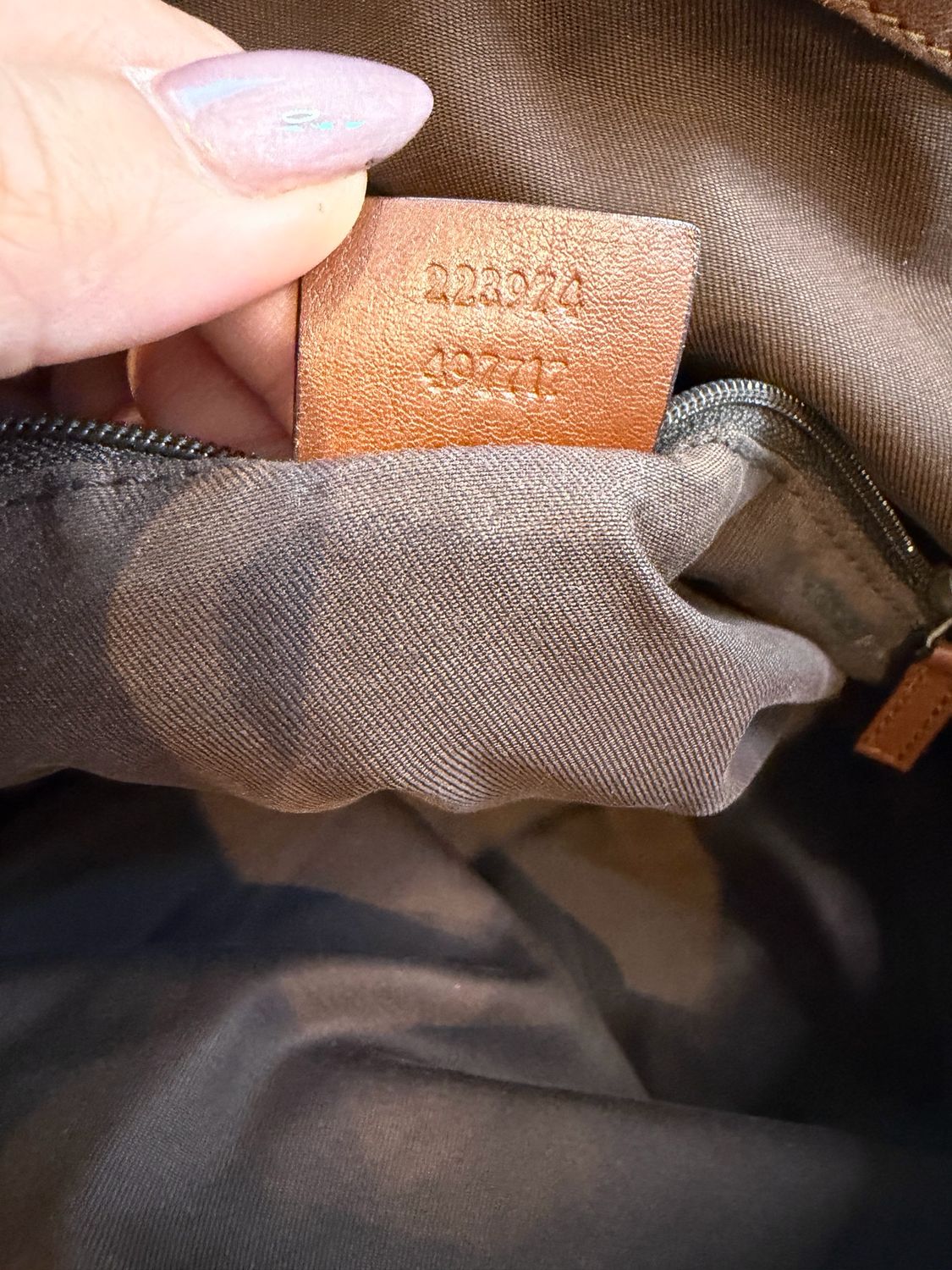 Gucci Sukey Canvas Crossbody Top Handle 