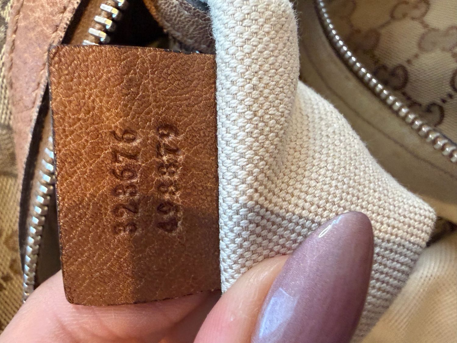 Gucc Monogram Canvas Bree Miss G Hobo Shoulder Bag