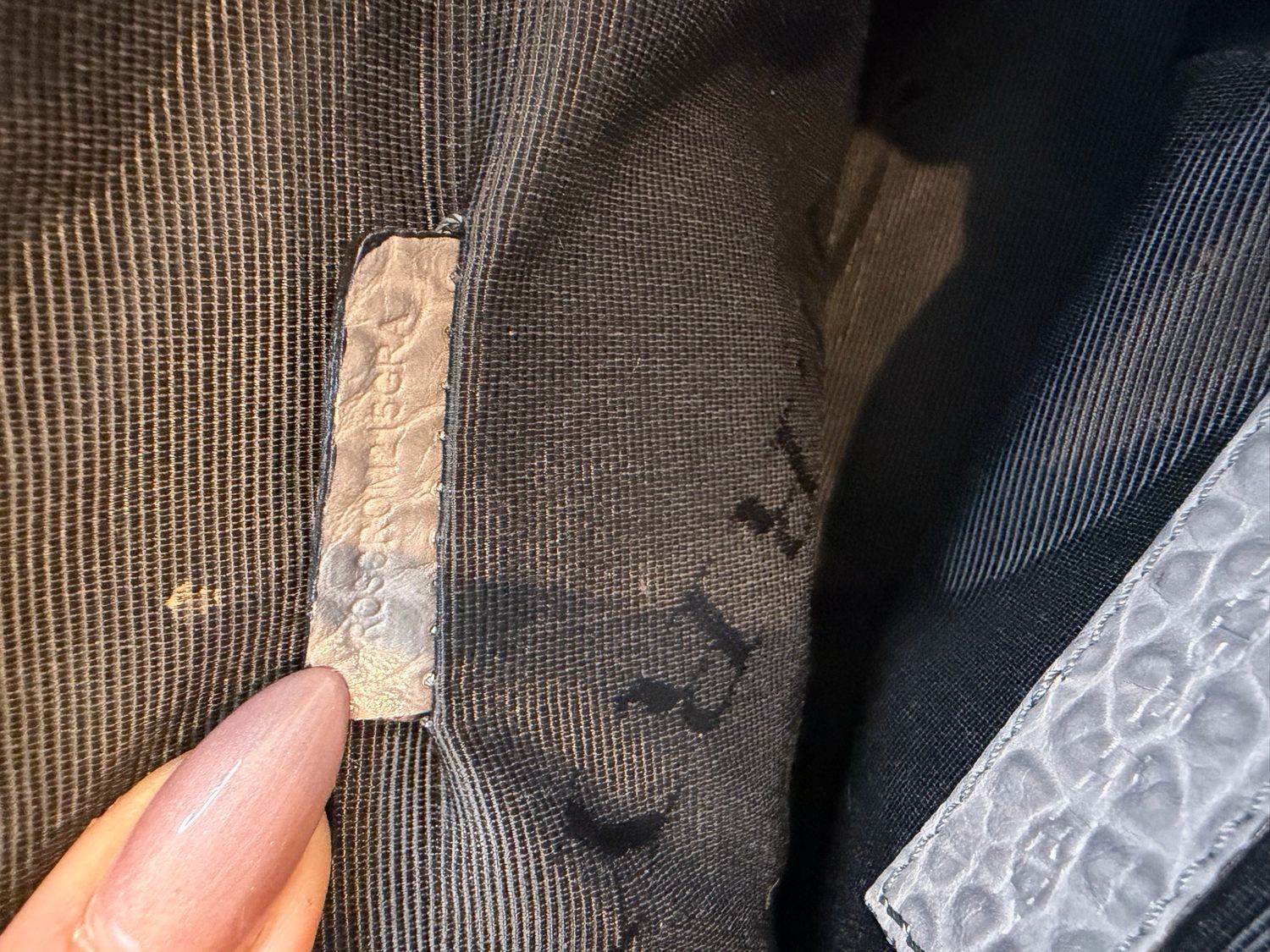 Burberry Harrogate Pebbled Leather Crossbody Gray