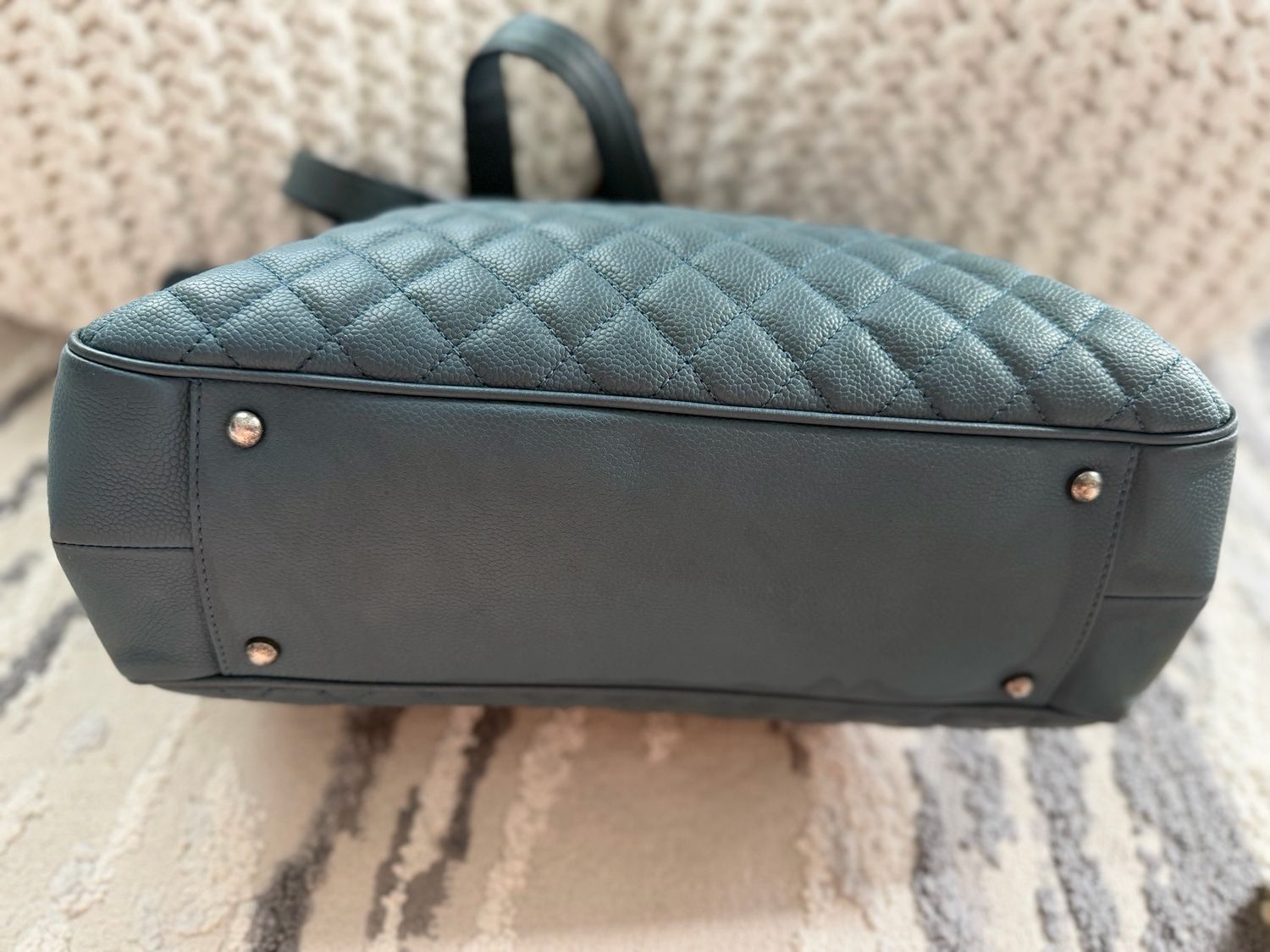 Chanel Caviar Shopper Tote Medium Rock in Rome