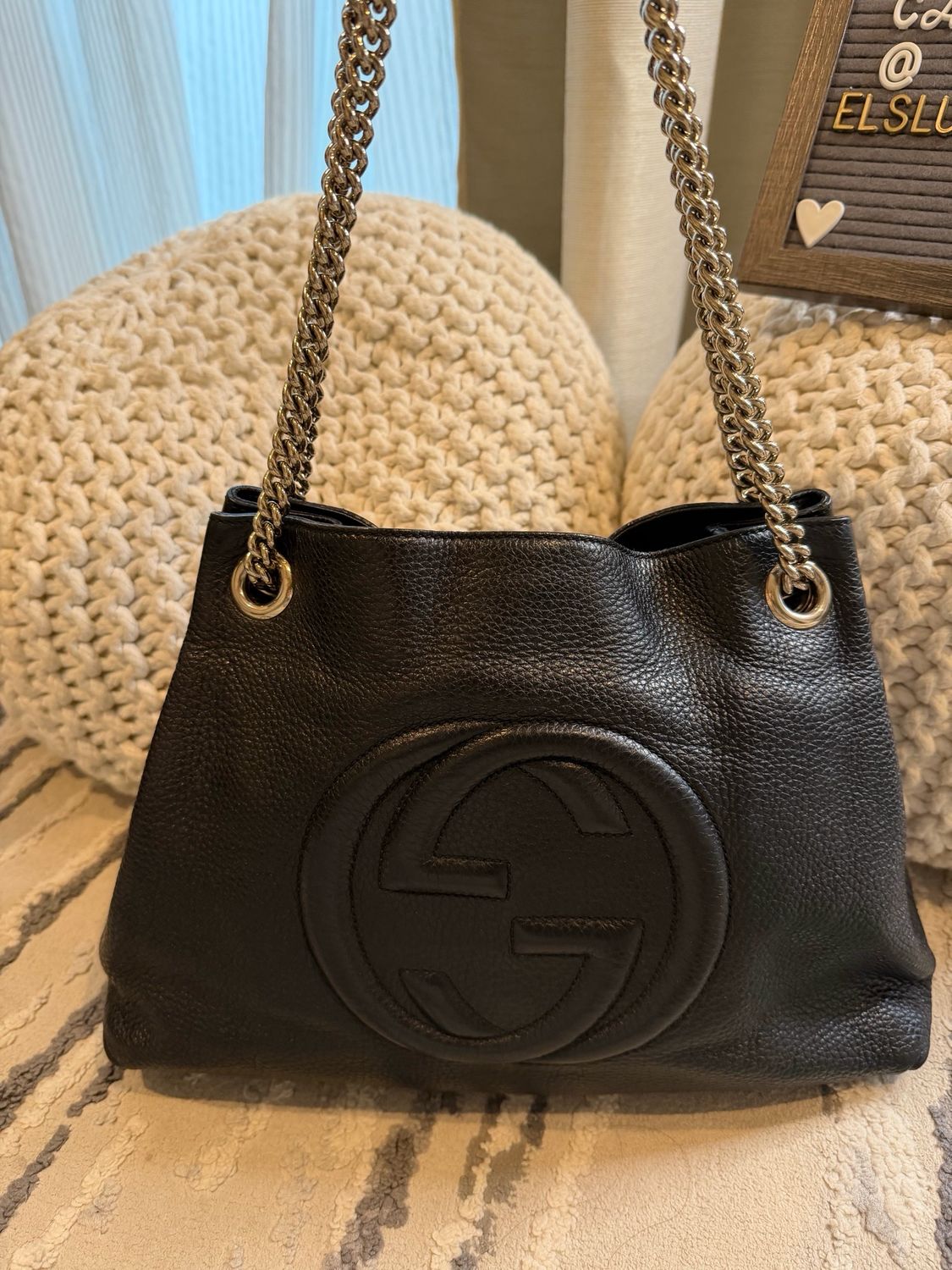 Gucci Soho Pebbled Leather Black Calfakin Medium Chain Tote