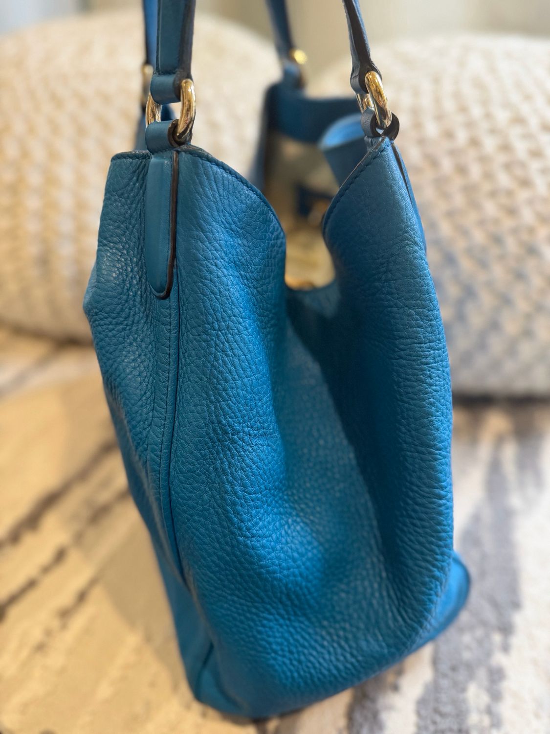 Gucci Pebbled Leather Soho Medium Shoulder Tote Teal