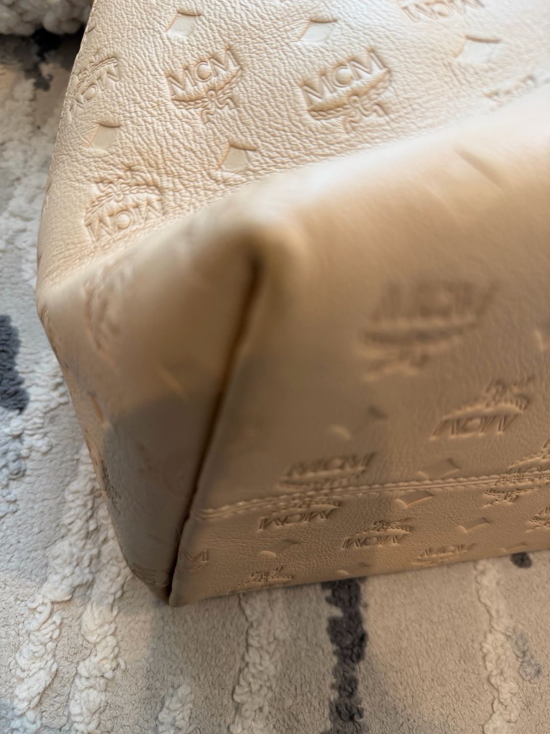 Mcm Visetos Hobo Leather Empreinte Shoulder