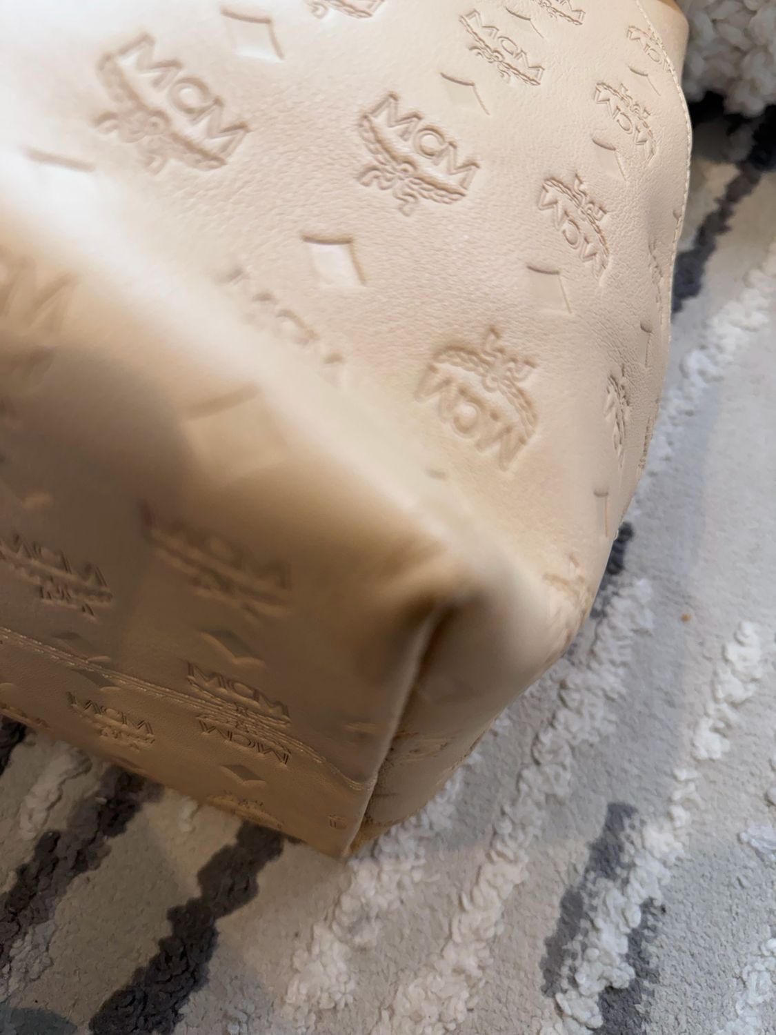 Mcm Visetos Hobo Leather Empreinte Shoulder