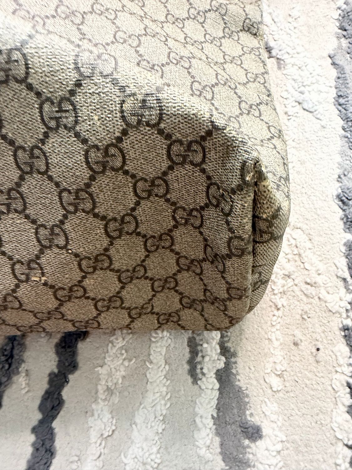 Gucci Monogram Supreme Plus Zipper Tote