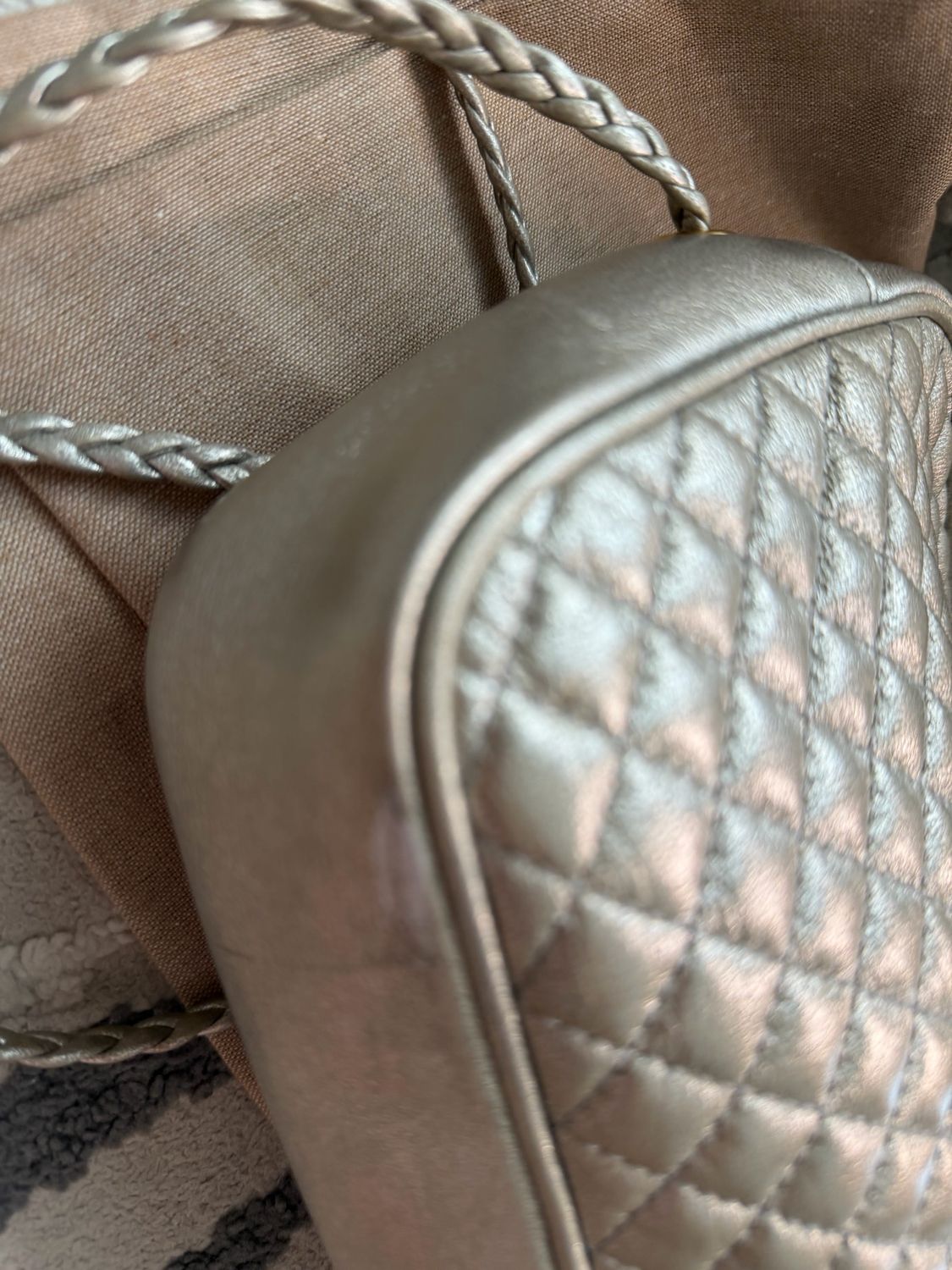 Gucci Trapuntata Quilted Camera Bag Crossbody