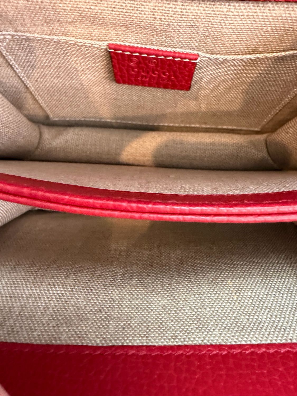 Gucci Pebbled Leather Crossbody Dollar Interlocking