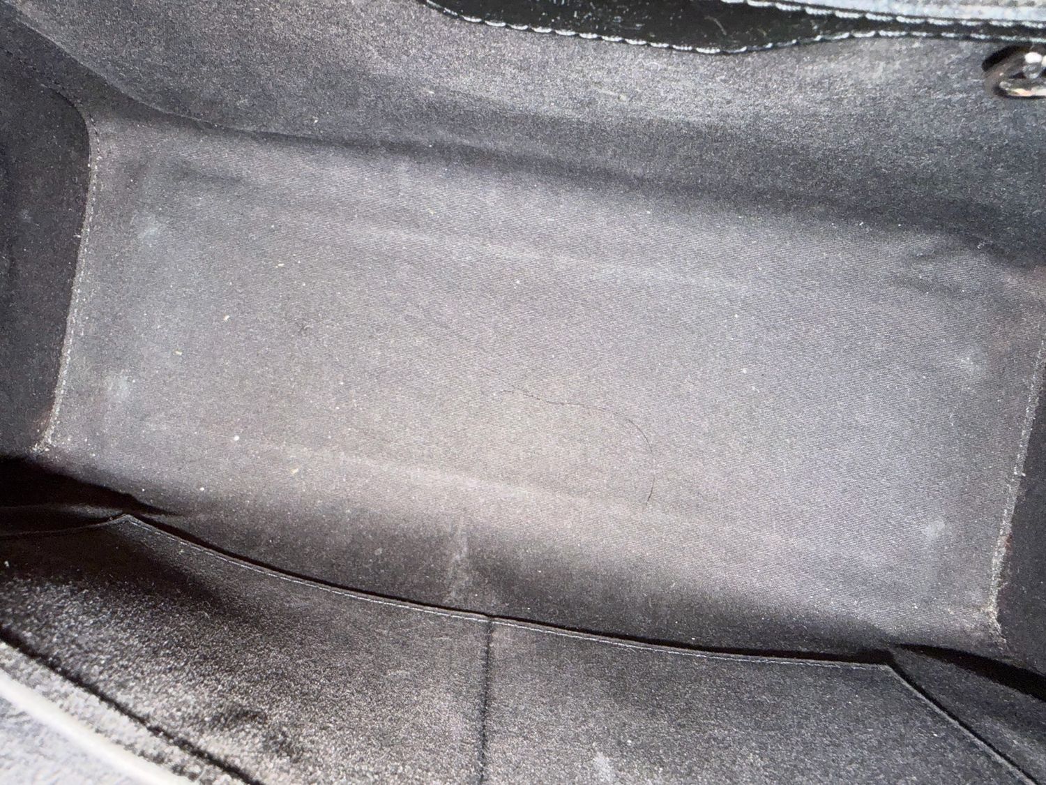 Louis Vuitton Brea Mm Electric Black