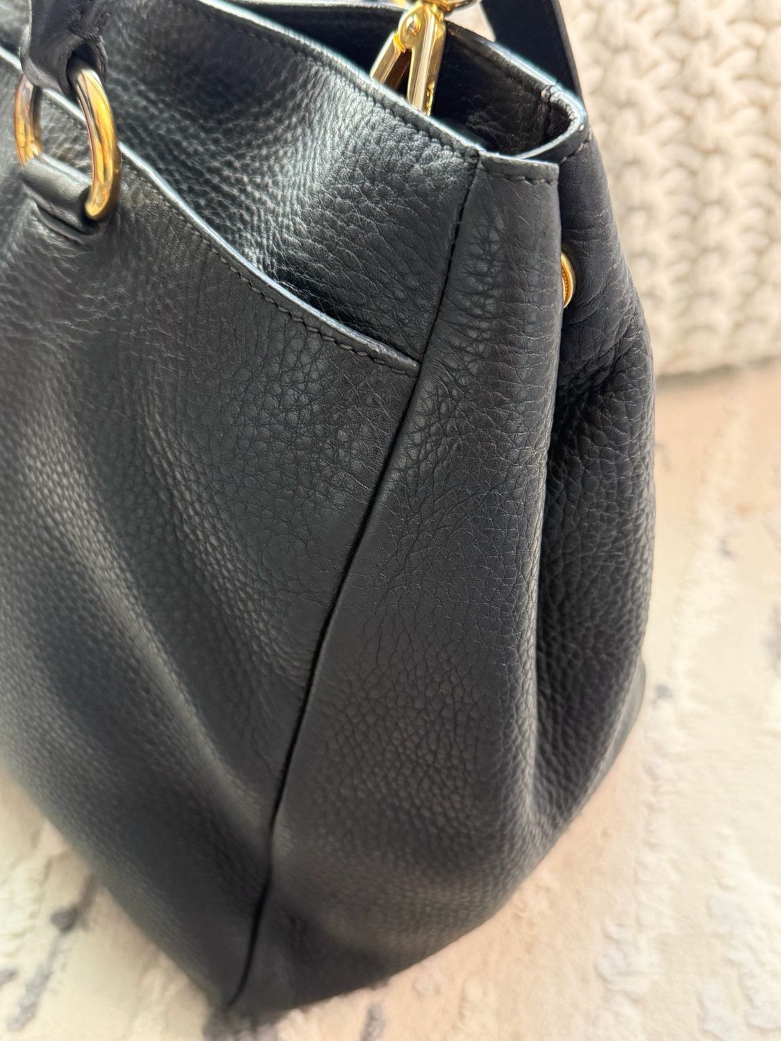 Prada Vitello Daino Crossbody Messenger Sling